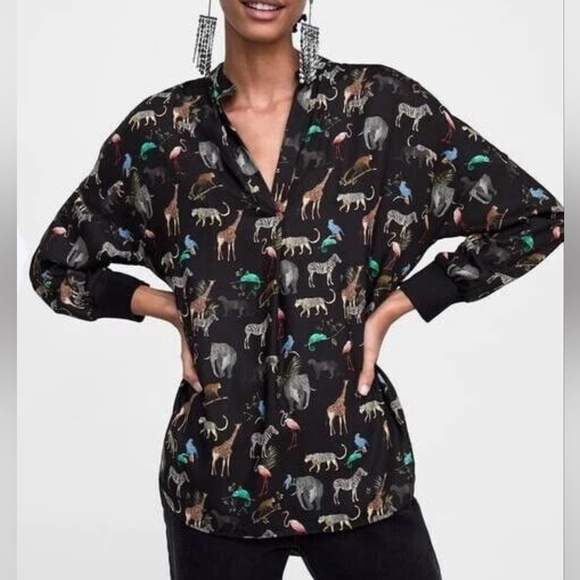 ZARA Black Jungle Animals Print Top Blouse Shirt Tunic V-Neck Size Small - Picture 1 of 10